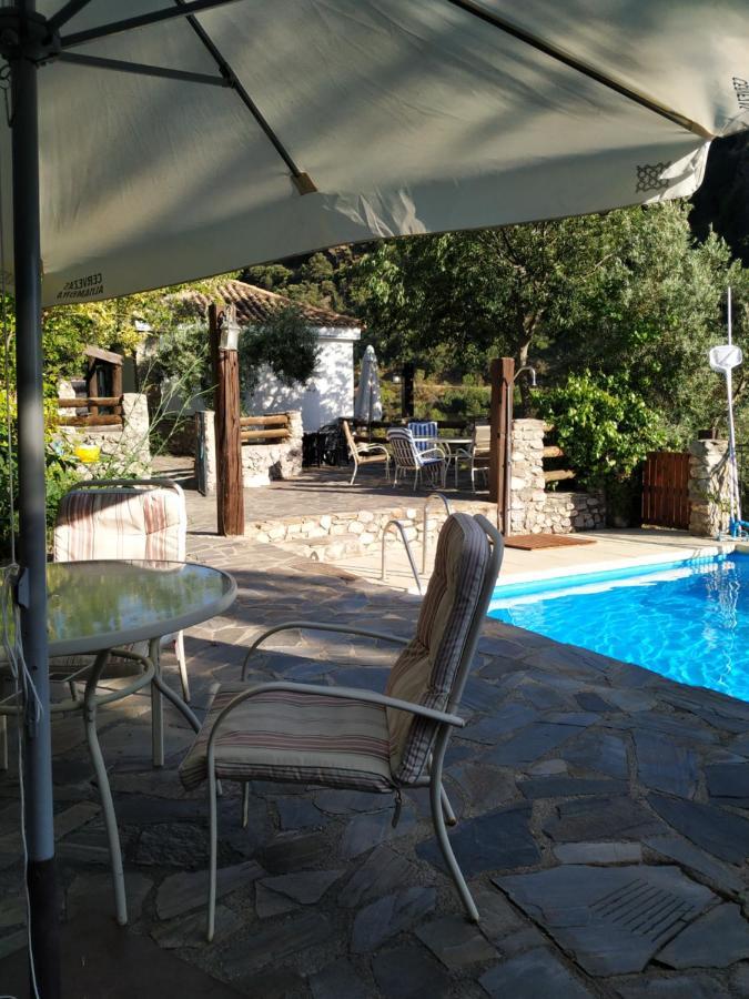 圭哈尔谢拉 Cortijo La Solana旅馆 外观 照片
