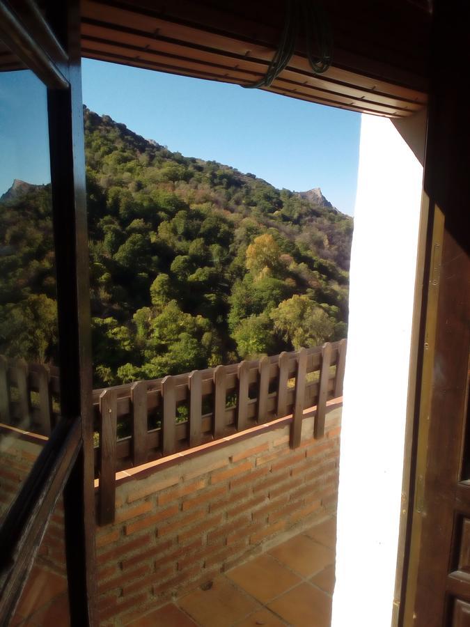 圭哈尔谢拉 Cortijo La Solana旅馆 外观 照片